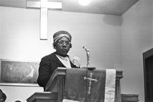 Johnnie Carr speaking to an audience at Hall Street Baptist Church in Montgomery, Alabama.