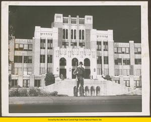 101st Airborne soldier guarding Central High School