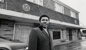 Barnes, John E.: 1975