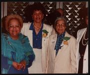 [Rosa Parks at a Wayne State University event, Detroit, Michigan, 1990] [graphic].